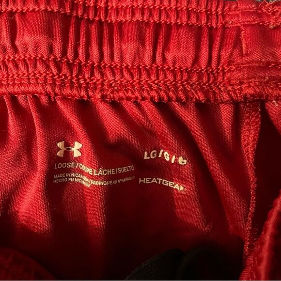 Under Armour Red Activewear Shorts - Picture 4 of 4